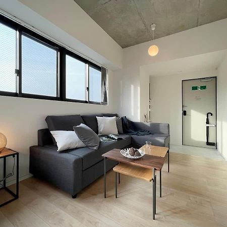 Bhotel Nekoyard - Modern Beautiful Studio, Walk To Peace Park & Shops Hiroshima Extérieur photo